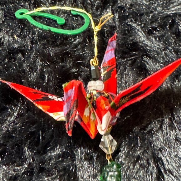 Handmade Small Chirimen Origami Crane Hanging Ornament - Picture 4 of 7